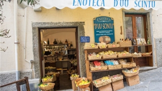 店里摆放什么摆件招财最灵验(招财镇宅摆件)