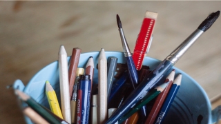 2002年出生是什么命五行属什么(生辰八字算名)_重复