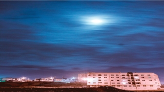 爸爸梦到孩子丢了急醒了(爸爸梦见小孩丢了很着急的找)